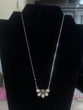 Krush Kandy Glow in the Dark Stones with a Star